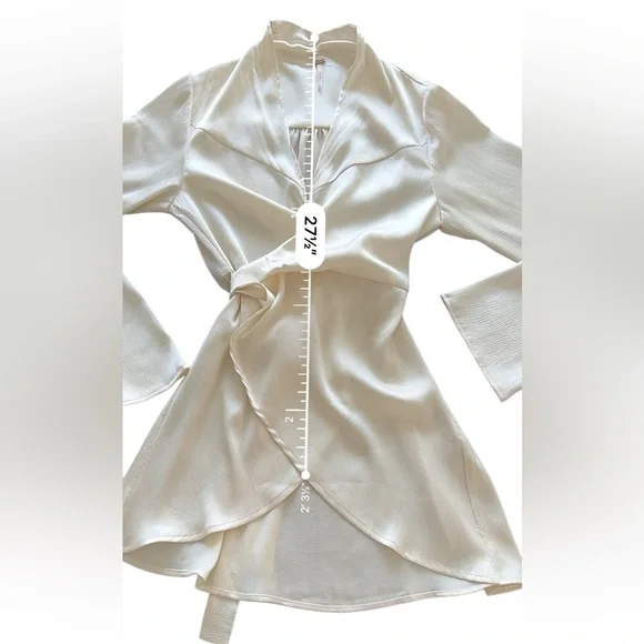 Free People Harley Wrap Tunic Elegant Cream Wrap Blouse Size Large - Picture 9 of 12